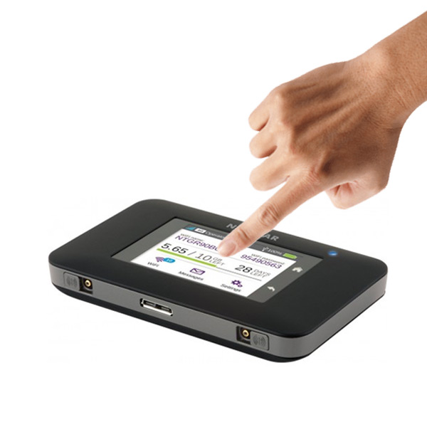 Touchscreen LCD